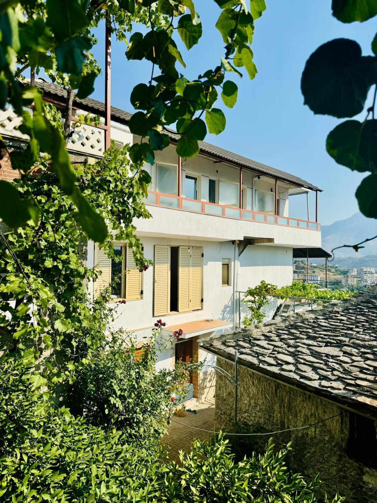 Guesthouse Shtino Gjirokastër Eksteriør bilde