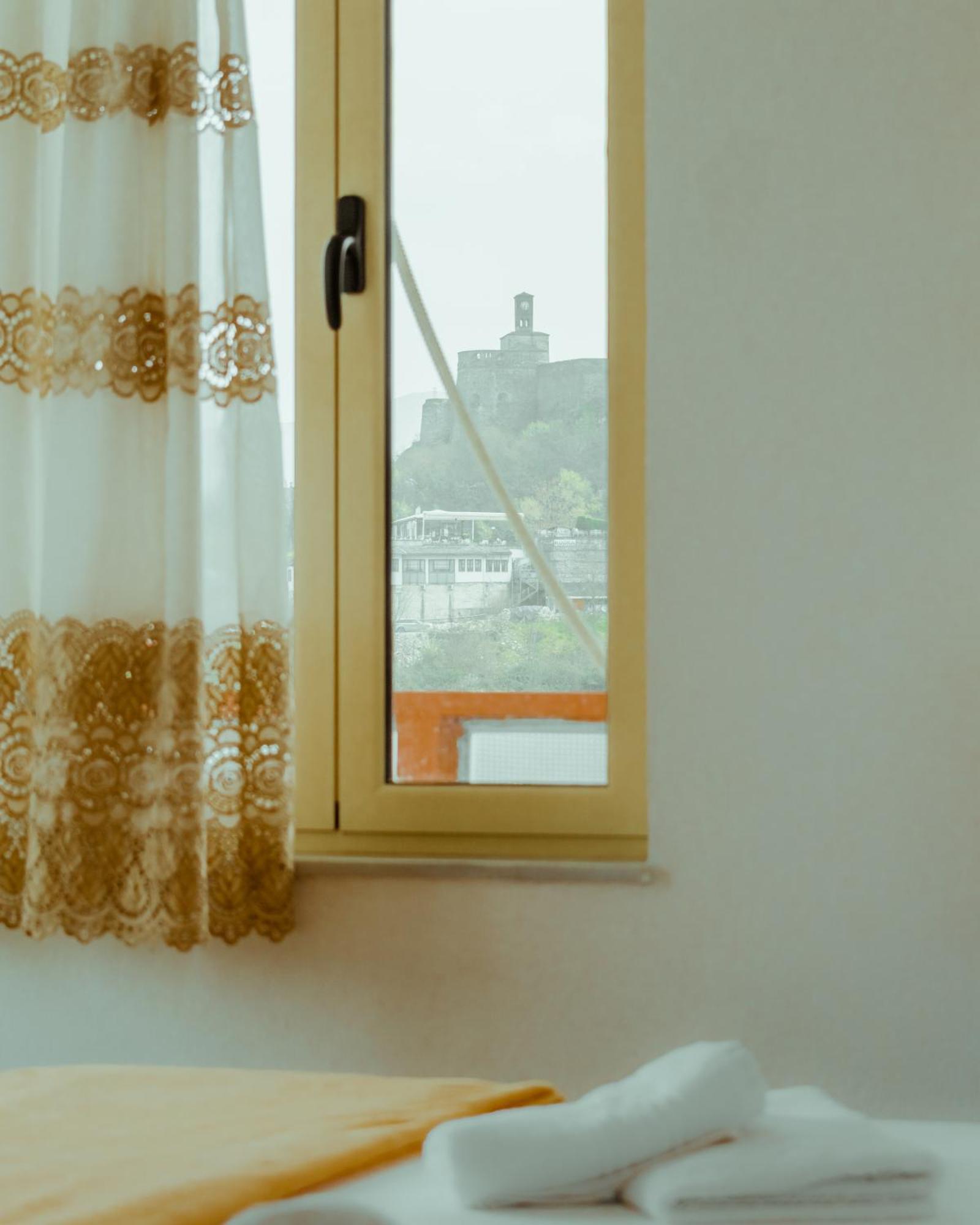 Guesthouse Shtino Gjirokastër Eksteriør bilde