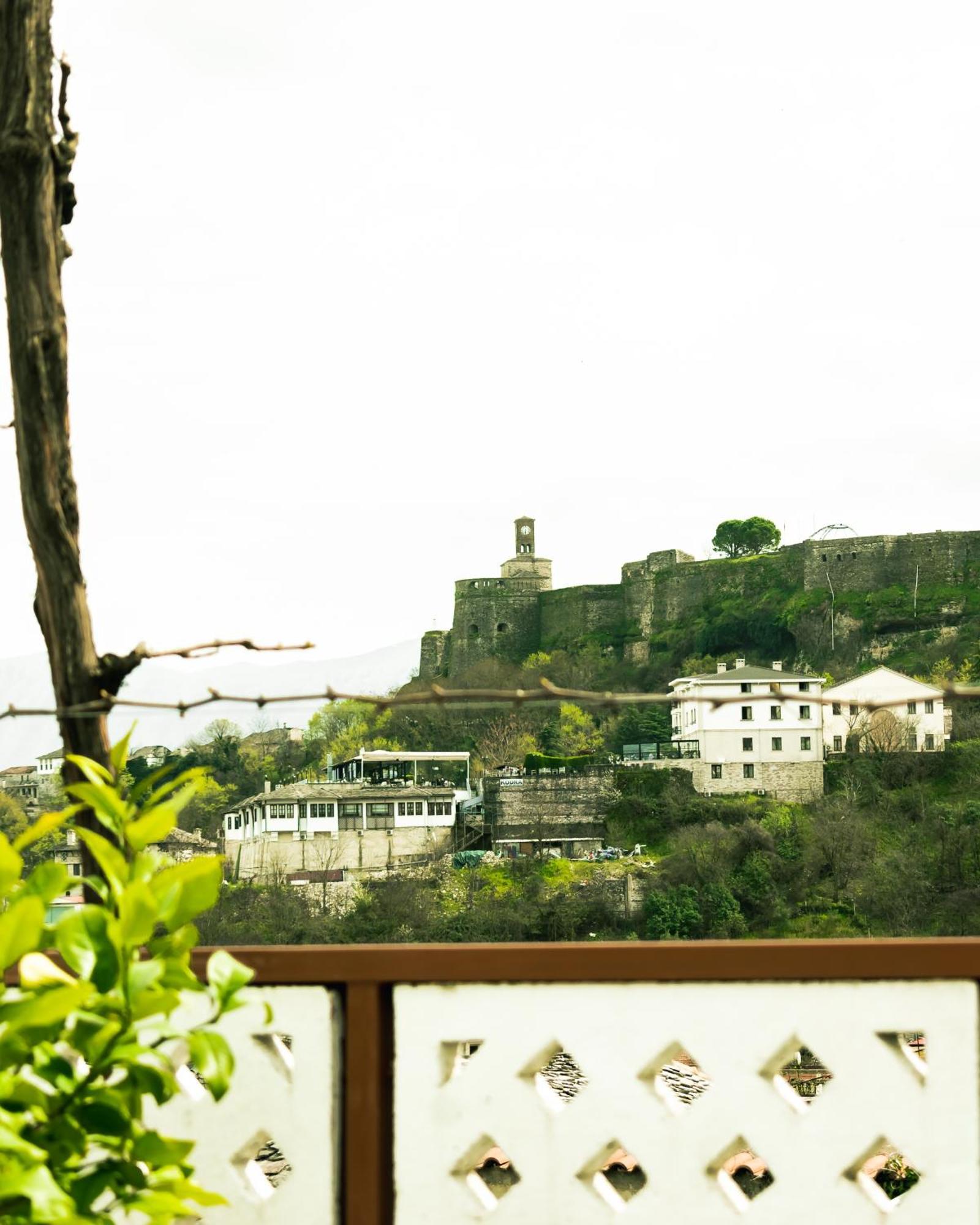 Guesthouse Shtino Gjirokastër Eksteriør bilde