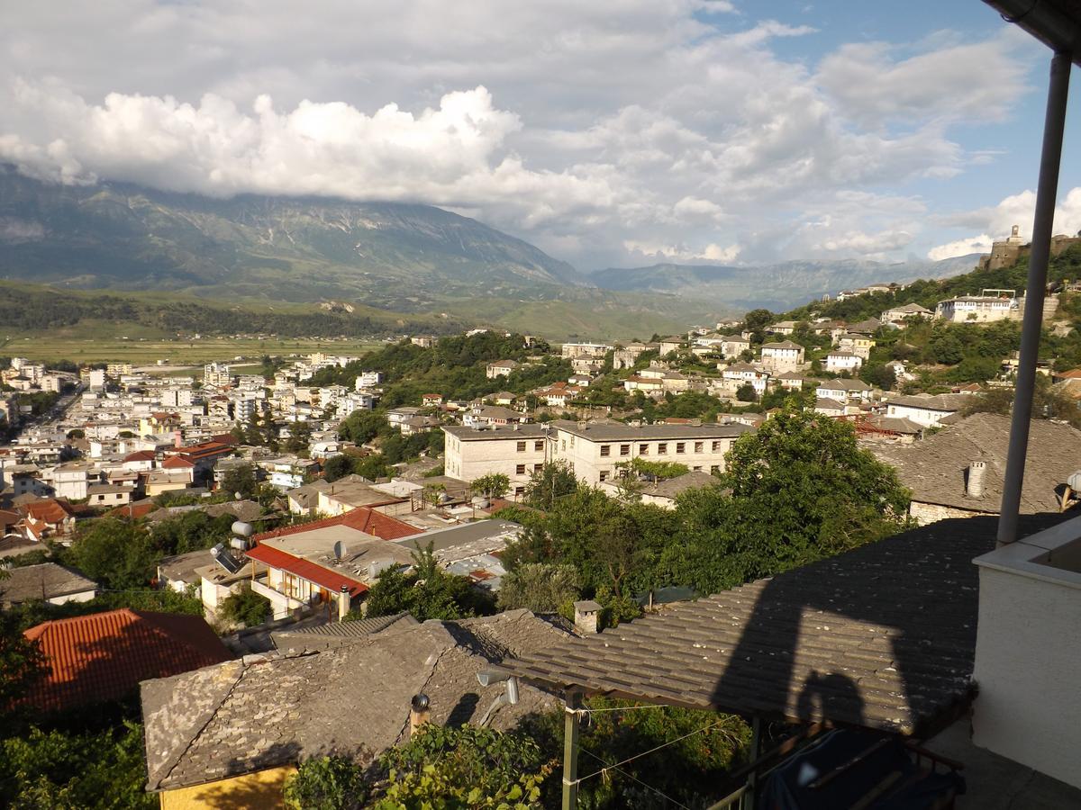 Guesthouse Shtino Gjirokastër Eksteriør bilde