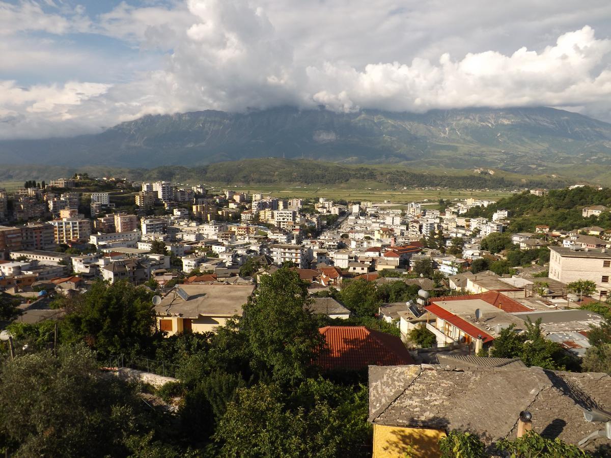 Guesthouse Shtino Gjirokastër Eksteriør bilde